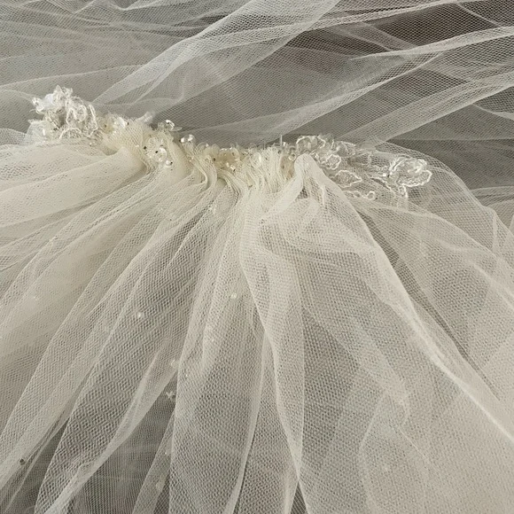 Royal weddings bridal - Picture 13 of 16